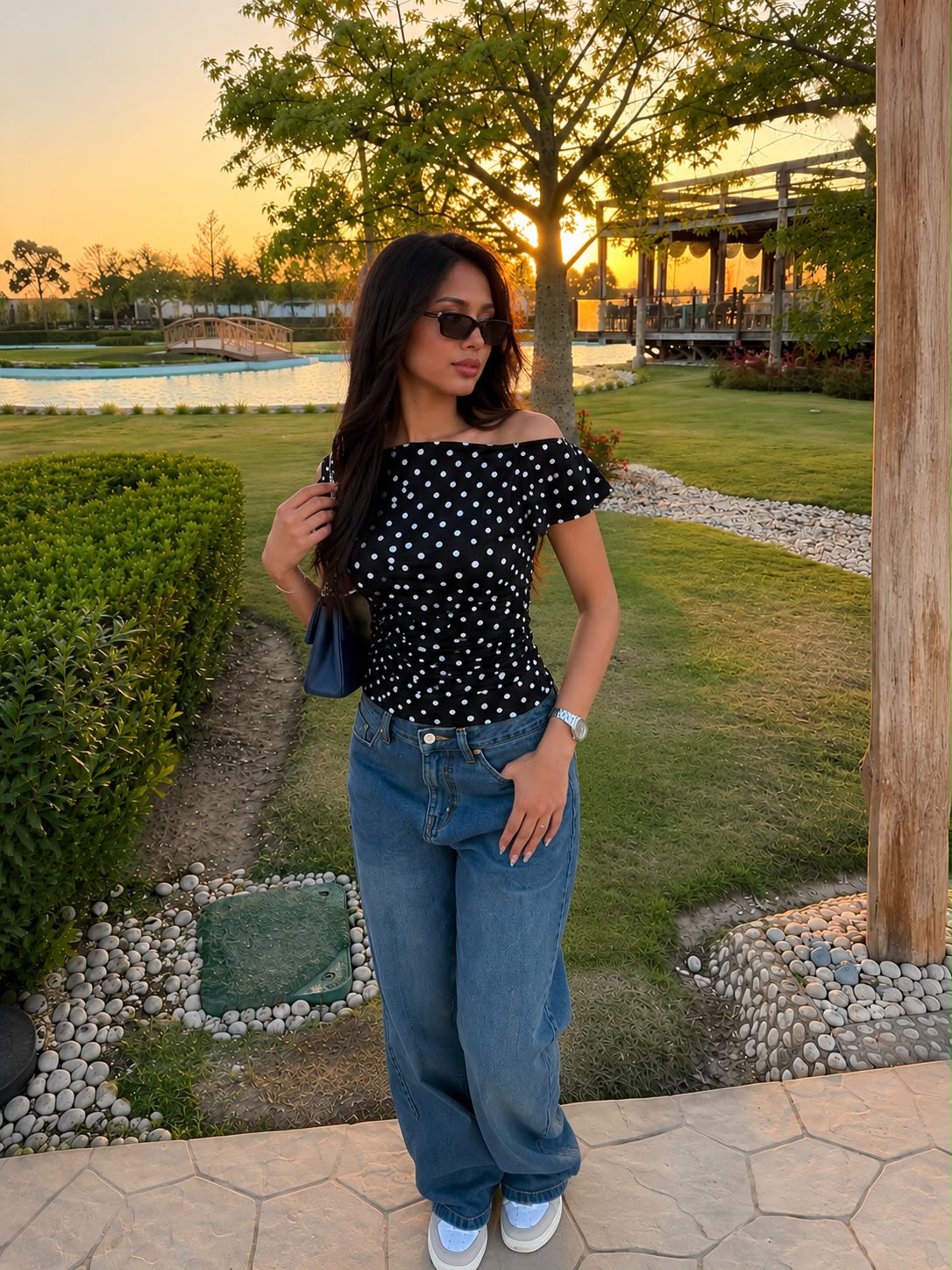 Pretty Polka Top black